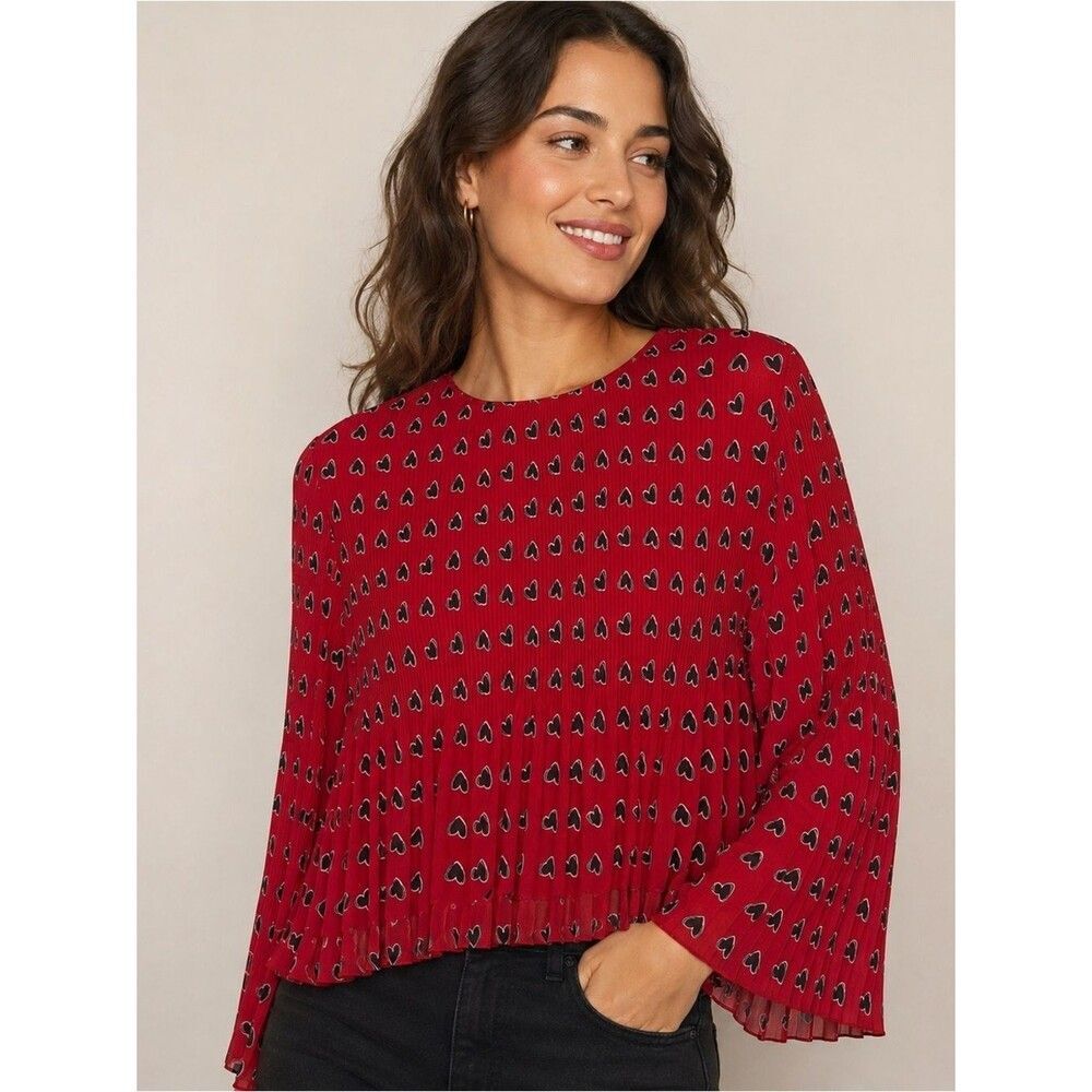 Rose & Olive Heart Print Bell Sleeve Pleated Blouse Size Small Red Black